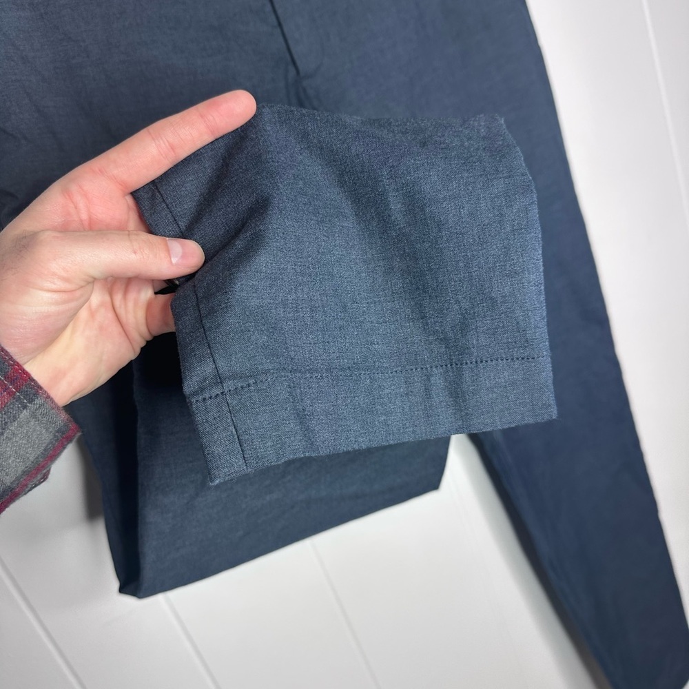Banana Republic Slim Fit Core Temp Chino Pants - Picture 10 of 13